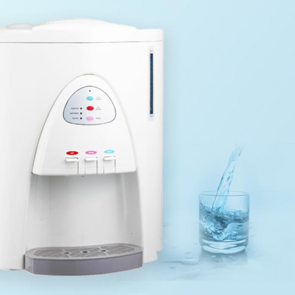 桌上型飲水機